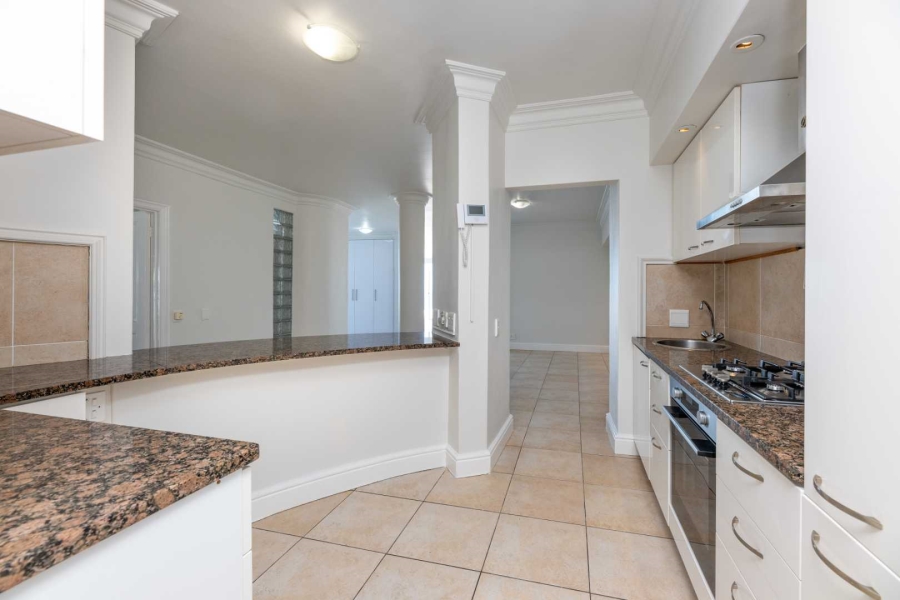 To Let 2 Bedroom Property for Rent in Sea Point Western Cape